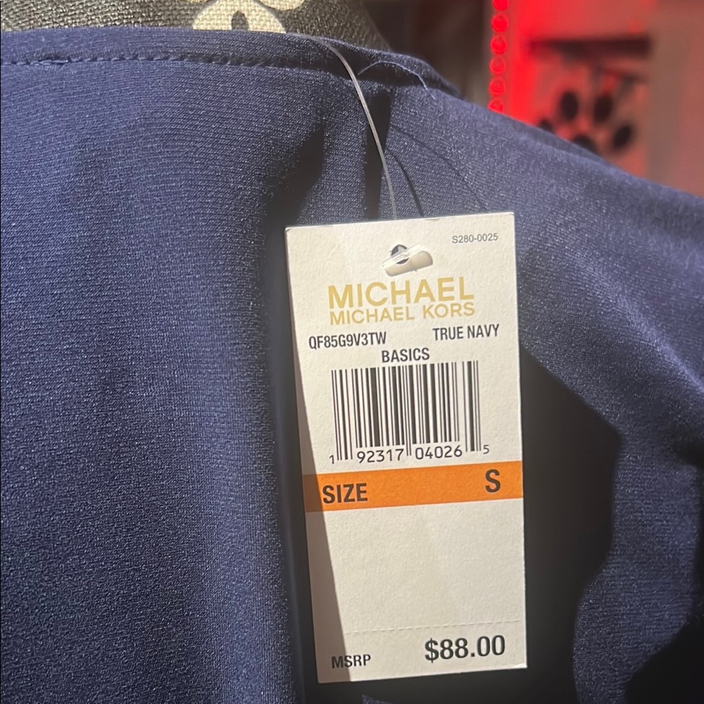 Michael Kors Top - Picture 5 of 5